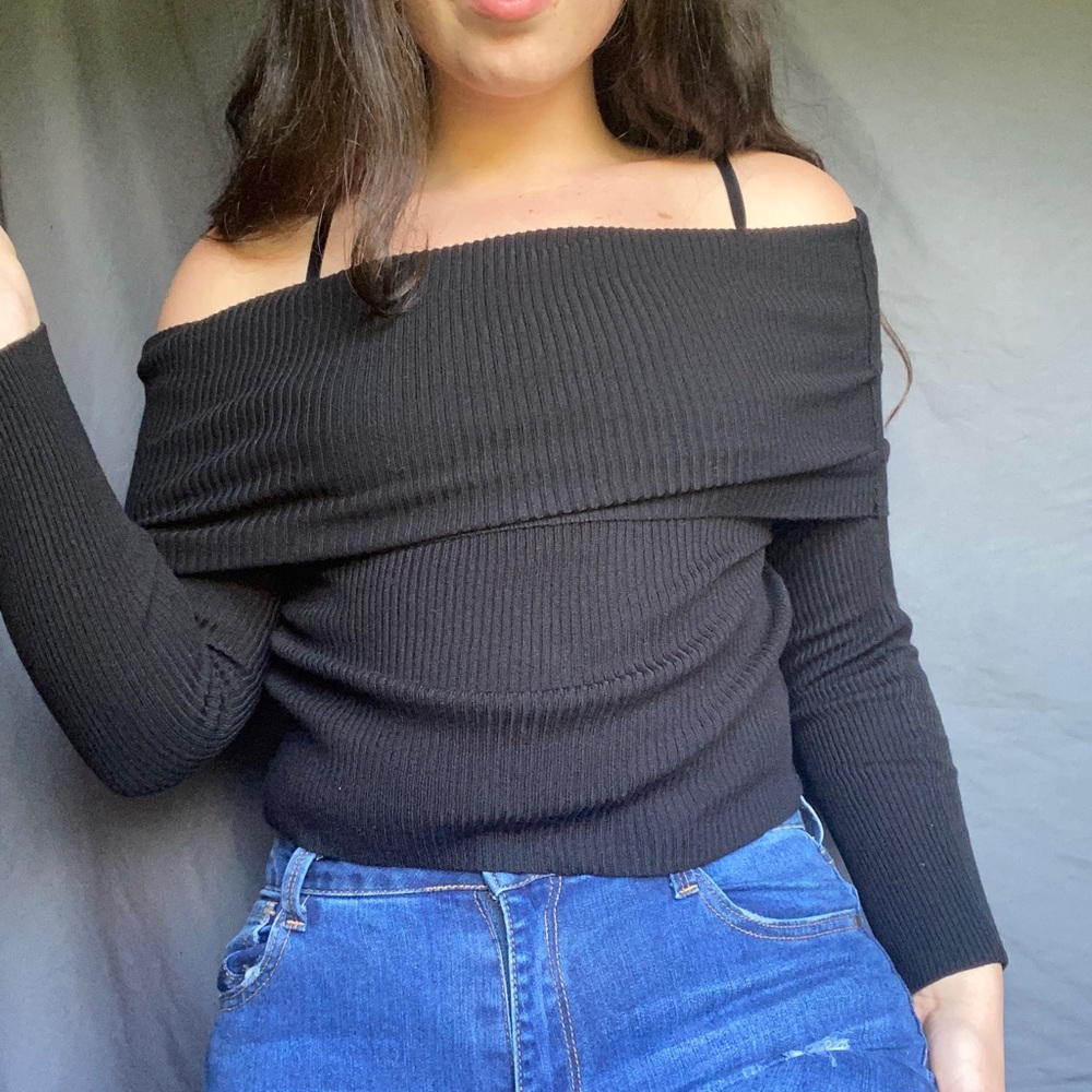 Sweater - Picture 2 of 2